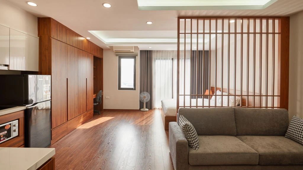 Căn hộ studio hiện đại tại Tây Hồ, Hà Nội, ánh sáng tự nhiên